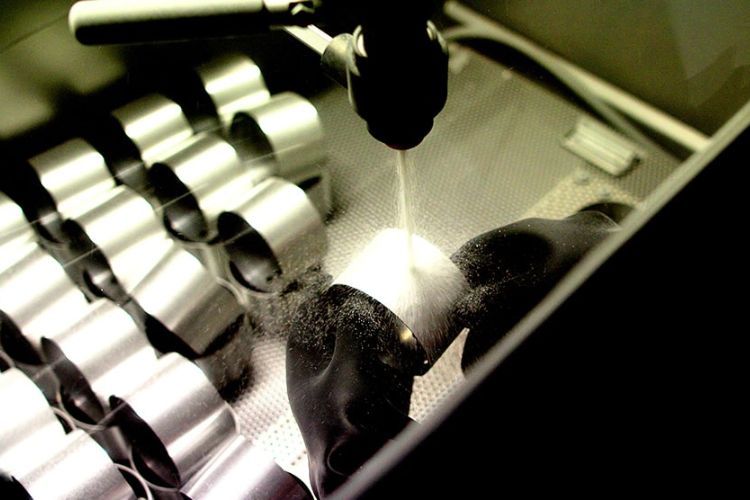 How Does Bead Blasting Work