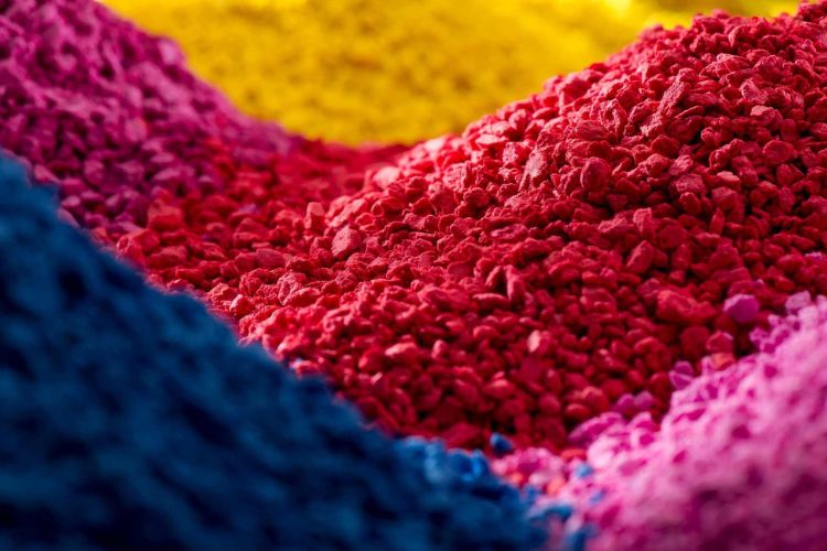 Choosing the Best Material for Your Project Between Thermoset vs. Thermoplastic