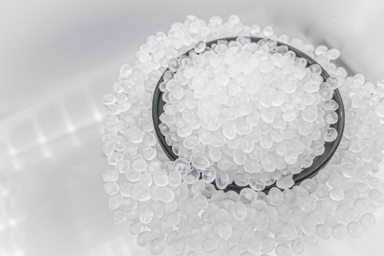 Polypropylene (PP)