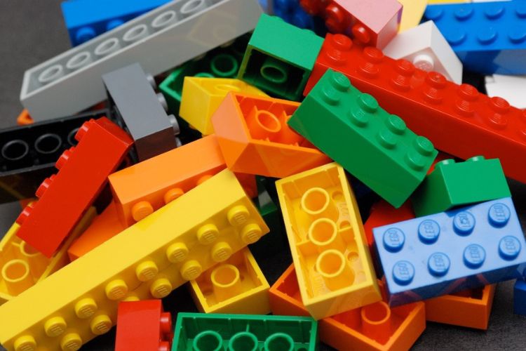 What are the Applications of ABS Injection Molding