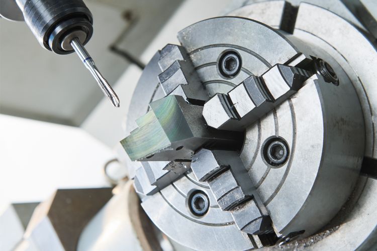 Difference Between Threaded Holes and Tapped Holes