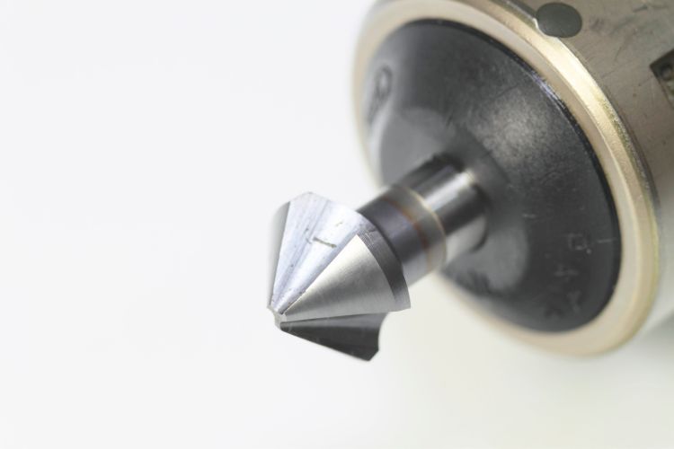 What Makes Bevel and Chamfer Different from One Another