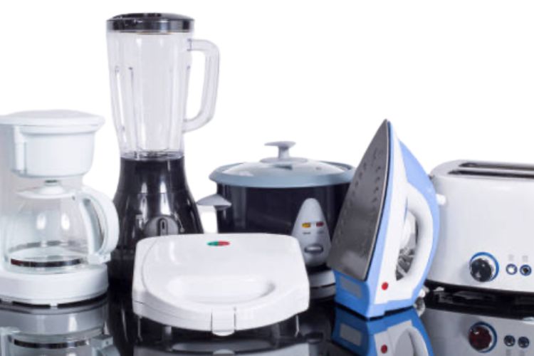 When to Use Die-casting and Injection Molding