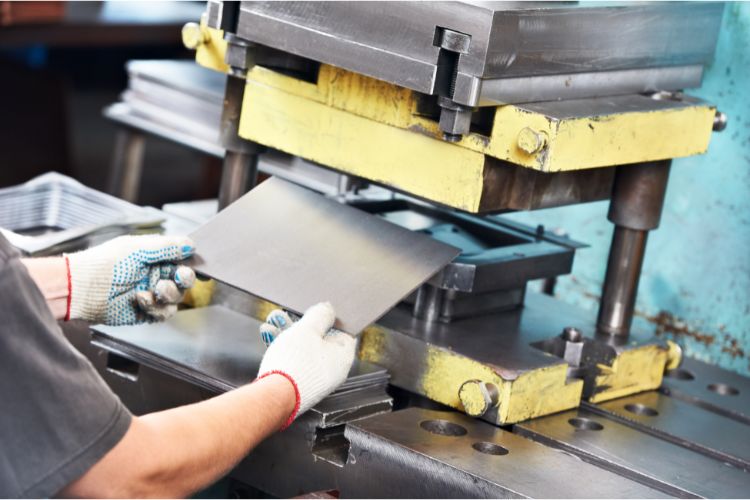 Metal tamping process
