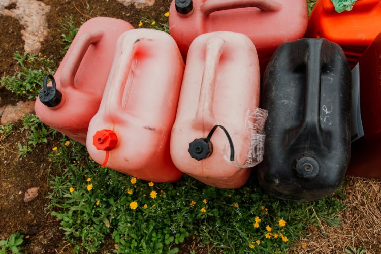 What Are the Disadvantages of HDPE Molding