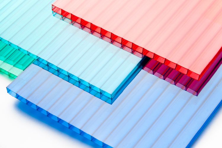 Polycarbonate (PC)- Glass-Like Transparency