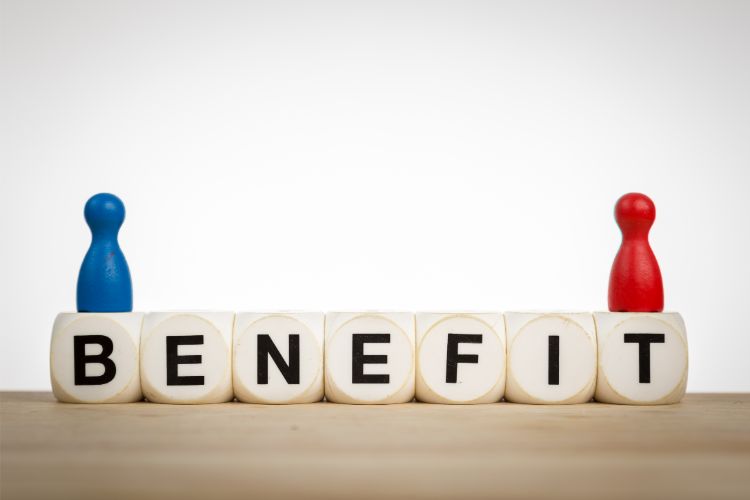 IV. Main Benefit of External over Internal Gas Assisted Molding