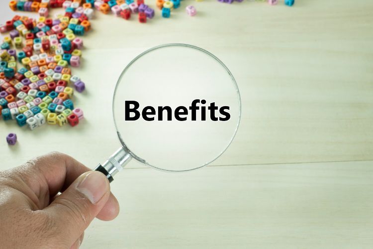 VI. Top 14 Benefits of Injection Molding: Unveiling the Manufacturing Advantages