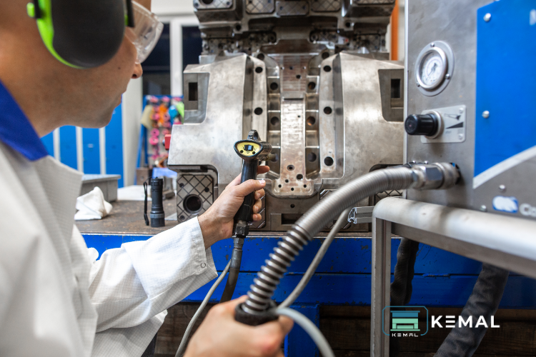 advanced tech in quality control chinese injection molds