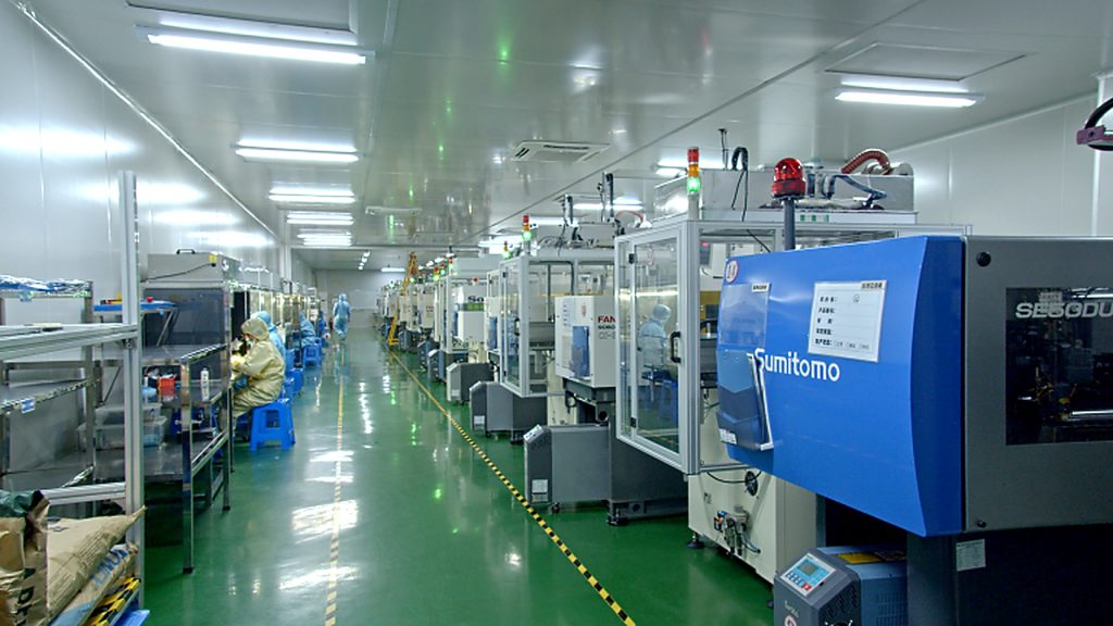 cleanroom injection molding