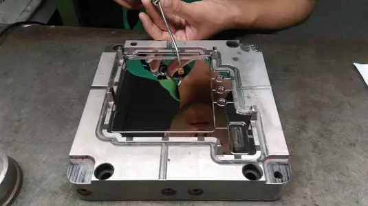 improving mold polishing quality