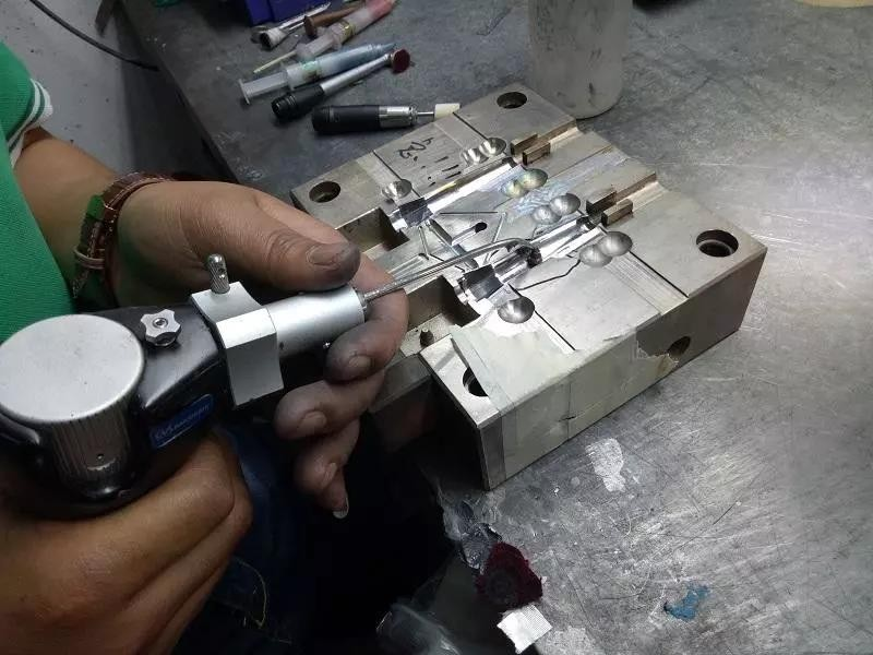 mold polishing